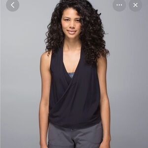 Lululemon Rolling with Omni Black tank
